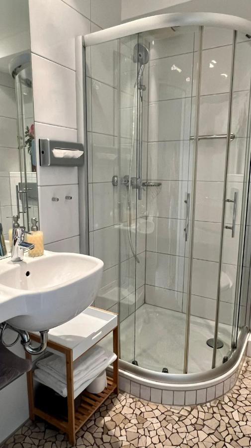 Hotel Victoria Dinslaken Dış mekan fotoğraf