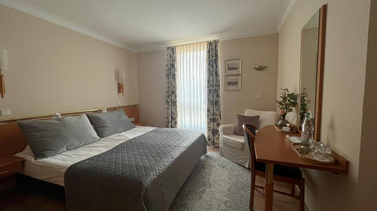 Hotel Victoria Dinslaken Dış mekan fotoğraf